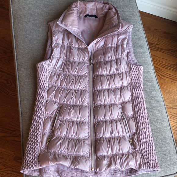 Calvin Klein Jackets & Blazers - NWOT Calvin Klein puffer vest